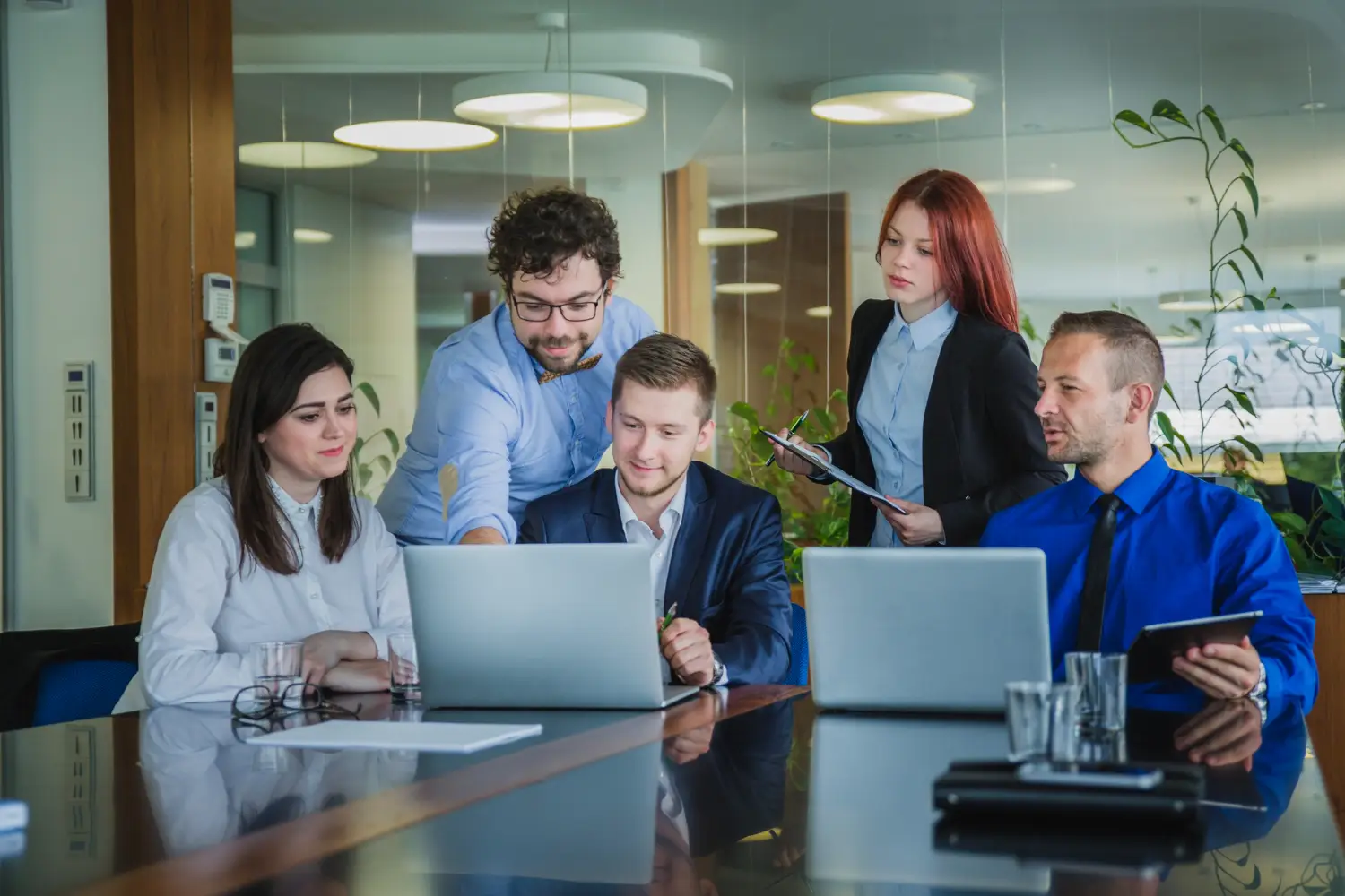 Meeting With 5 person